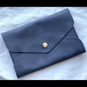 *NEW* KMM & CO Leather Envelope Clutch Pebbled Navy